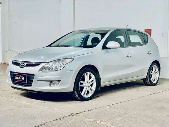 HYUNDAI-I30-2.0 MPFI GLS 16V GASOLINA 4P AUTOMÁTICO HYUNDAI-I30-2010