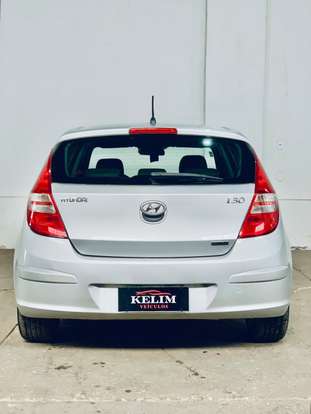 HYUNDAI-I30-2.0 MPFI GLS 16V GASOLINA 4P AUTOMÁTICO HYUNDAI-I30-2010