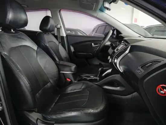 HYUNDAI-IX35-2011