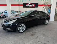 HYUNDAI SONATA 2.4 MPFI I4 16V 182CV GASOLINA 4P AUTOMÁTICO HYUNDAI SONATA 2.4 MPFI I4 16V 182CV GASOLINA 4P AUTOMÁTICO