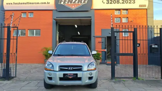 HYUNDAI TUCSON 2.0 MPFI GLS 16V 143CV 2WD GASOLINA 4P AUTOMÁTICO