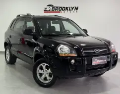 HYUNDAI TUCSON 2.0 MPFI GLS 16V 143CV 2WD GASOLINA 4P AUTOMÁTICO HYUNDAI TUCSON 2.0 MPFI GLS 16V 143CV 2WD GASOLINA 4P AUTOMÁTICO