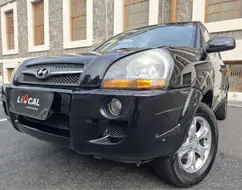 HYUNDAI TUCSON 2.0 MPFI GLS 16V 143CV 2WD FLEX 4P AUTOMÁTICO HYUNDAI TUCSON 2.0 MPFI GLS 16V 143CV 2WD FLEX 4P AUTOMÁTICO