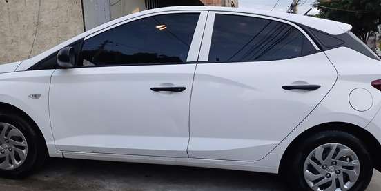 HYUNDAI-HB20-2023