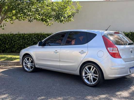 HYUNDAI-I30-2.0 MPI 16V GASOLINA 4P AUTOMÁTICO HYUNDAI-I30-2010