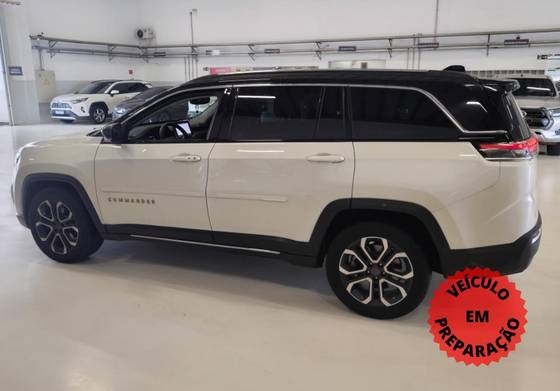 JEEP COMMANDER 1.3 T270 TURBO FLEX LIMITED AT6