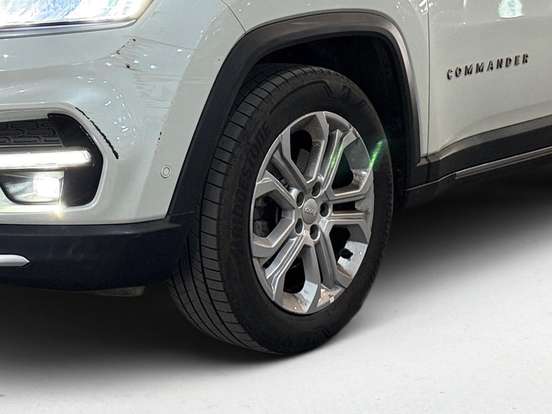 JEEP-COMMANDER-2023