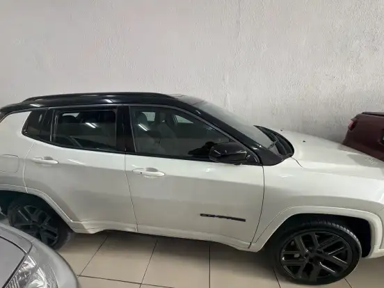 JEEP-COMPASS-2024