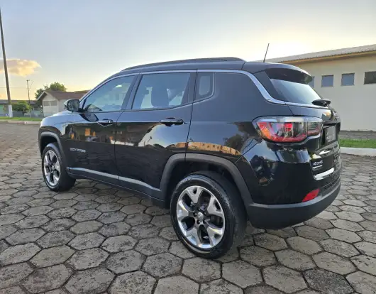 JEEP-COMPASS-2.0 16V DIESEL LONGITUDE 4X4 AUTOMÁTICO JEEP-COMPASS-2018