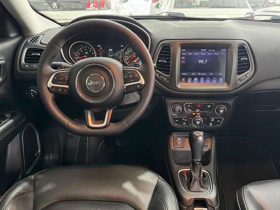 JEEP-COMPASS-2.0 16V FLEX LONGITUDE AUTOMÁTICO JEEP-COMPASS-2020