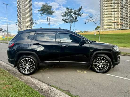JEEP-COMPASS-2.0 16V FLEX LONGITUDE AUTOMÁTICO JEEP-COMPASS-2020