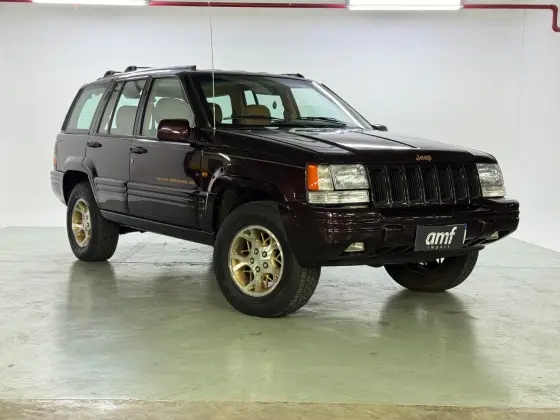 JEEP GRAND CHEROKEE 5.2 LIMITED 4X4 V8 16V GASOLINA 4P AUTOMÁTICO