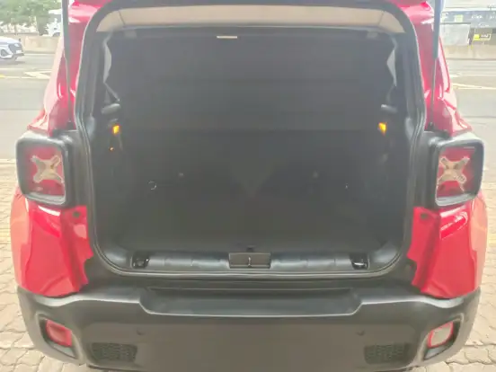 JEEP-RENEGADE-1.8 16V FLEX SPORT 4P AUTOMÁTICO JEEP-RENEGADE-2015