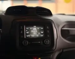JEEP RENEGADE 2.0 16V TURBO DIESEL LIMITED 4P 4X4 AUTOMÁTICO JEEP RENEGADE 2.0 16V TURBO DIESEL LIMITED 4P 4X4 AUTOMÁTICO