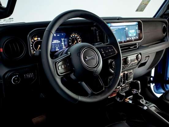 JEEP-WRANGLER-2024
