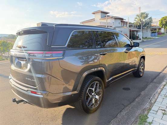 JEEP-COMMANDER-2.0 TD380 TURBO DIESEL OVERLAND AT9 JEEP-COMMANDER-2022