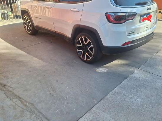 JEEP-COMPASS-2.0 16V DIESEL LIMITED 4X4 AUTOMÁTICO JEEP-COMPASS-2020