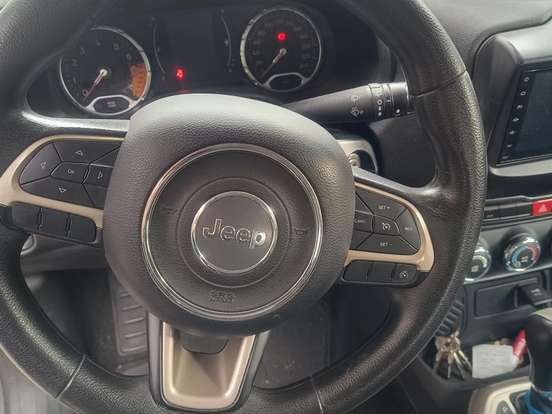 JEEP-RENEGADE-1.8 16V FLEX 4P AUTOMÁTICO JEEP-RENEGADE-2018