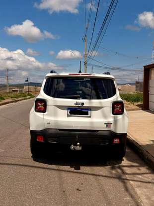 JEEP-RENEGADE-2018