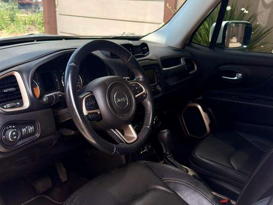 JEEP-RENEGADE-1.8 16V FLEX LONGITUDE 4P AUTOMÁTICO JEEP-RENEGADE-2018