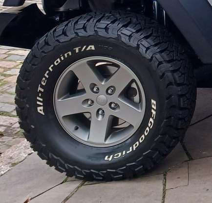 JEEP-WRANGLER-2014