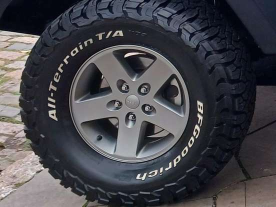JEEP-WRANGLER-3.6 SPORT 4X4 V6 12V GASOLINA 2P AUTOMÁTICO JEEP-WRANGLER-2014