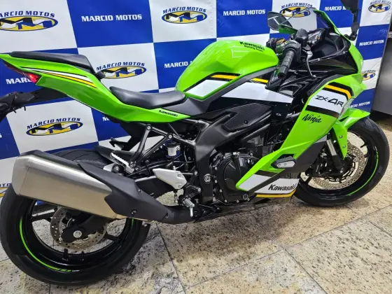 KAWASAKI NINJA ZX-4R 