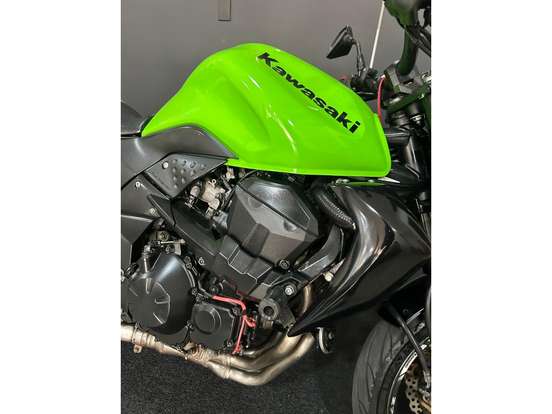 KAWASAKI-Z-750 KAWASAKI-Z-750-2011
