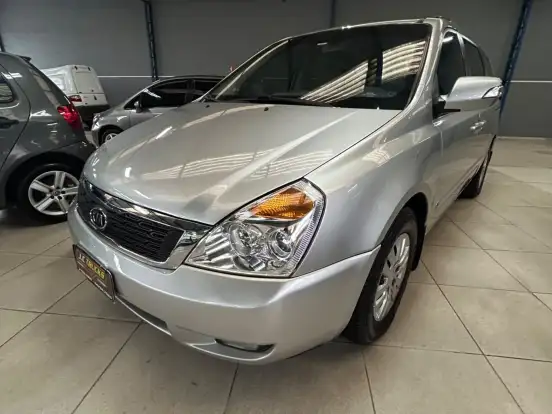 KIA-CARNIVAL-3.5 EX V6 24V GASOLINA 4P AUTOMÁTICO KIA-CARNIVAL-2011