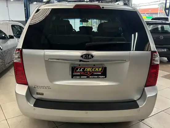KIA-CARNIVAL-3.5 EX V6 24V GASOLINA 4P AUTOMÁTICO KIA-CARNIVAL-2011