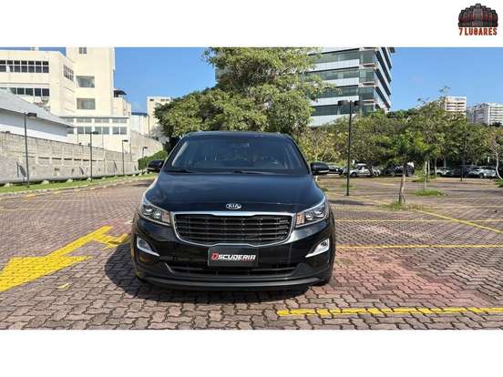 KIA-CARNIVAL-2019