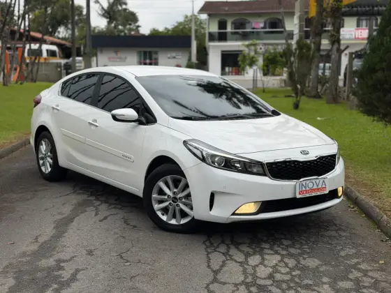 KIA CERATO 1.6 SX 16V FLEX 4P AUTOMÁTICO