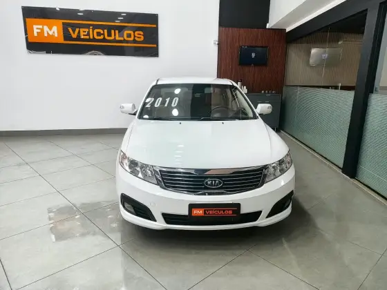 KIA MAGENTIS 2.0 EX SEDAN 16V GASOLINA 4P AUTOMÁTICO