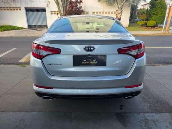 KIA-OPTIMA-2012