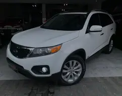 KIA SORENTO 3.5 V6 GASOLINA EX 7L 4WD AUTOMÁTICO KIA SORENTO 3.5 V6 GASOLINA EX 7L 4WD AUTOMÁTICO