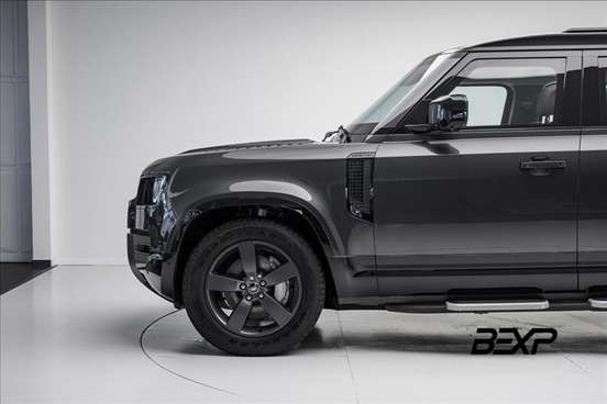 LAND ROVER-DEFENDER-2023