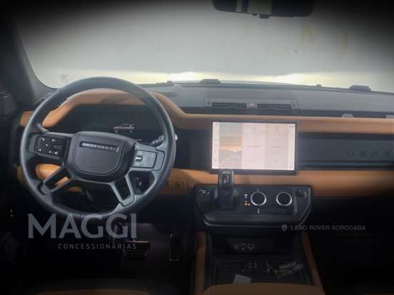 LAND ROVER-DEFENDER-2024
