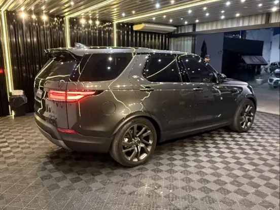 LAND ROVER-DISCOVERY-3.0 V6 TD6 DIESEL HSE 4WD AUTOMÁTICO LAND ROVER-DISCOVERY-2019