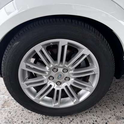 LAND ROVER-DISCOVERY 4-2011