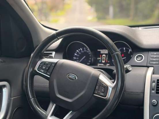LAND ROVER-DISCOVERY SPORT-2.0 16V SI4 TURBO GASOLINA HSE 4P AUTOMÁTICO LAND ROVER-DISCOVERY SPORT-2015