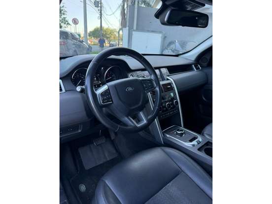 LAND ROVER-DISCOVERY SPORT-2017