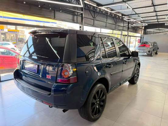LAND ROVER-FREELANDER 2-2.0 SE SI4 16V GASOLINA 4P AUTOMÁTICO LAND ROVER-FREELANDER 2-2013