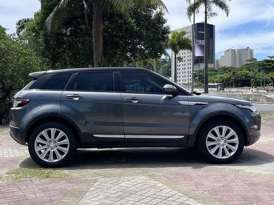 LAND ROVER-RANGE ROVER EVOQUE-2.2 SDA PRESTIGE 4X4 16V DIESEL 4P AUTOMÁTICO LAND ROVER-RANGE ROVER EVOQUE-2015
