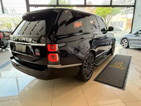 LAND ROVER-RANGE ROVER VOGUE-4.4 AUTOBIOGRAPHY SDV8 4X4 TURBO DIESEL 4P AUTOMÁTICO LAND ROVER-RANGE ROVER VOGUE-2020