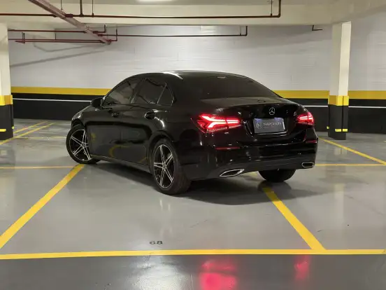 MERCEDES-BENZ-A 200-2020