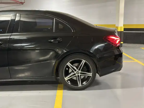 MERCEDES-BENZ-A 200-2020
