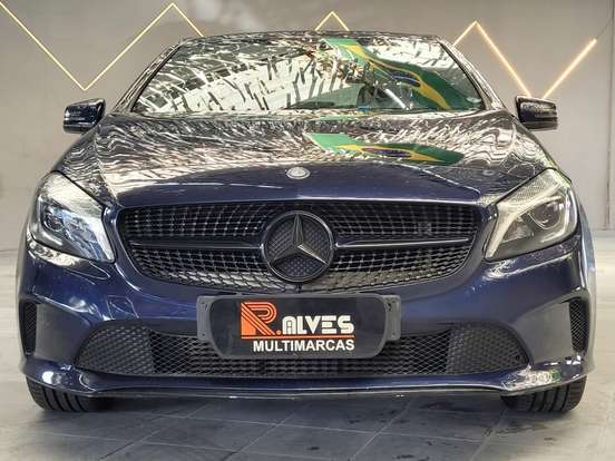MERCEDES-BENZ-A 200-2017