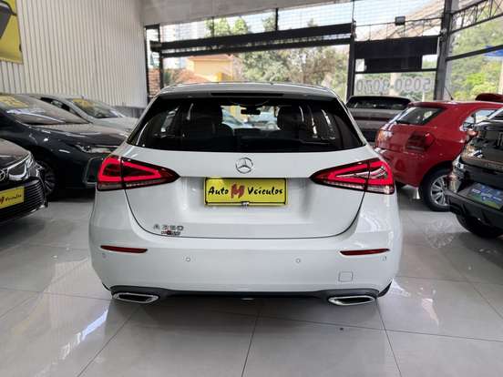 MERCEDES-BENZ-A 250-2018