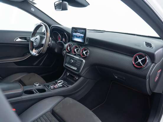 MERCEDES-BENZ-A 45 AMG-2016
