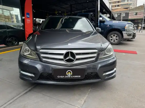 MERCEDES-BENZ-C 200-1.8 CGI AVANTGARDE 16V GASOLINA 4P AUTOMÁTICO MERCEDES-BENZ-C 200-2014